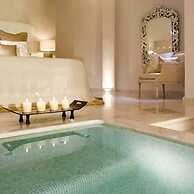 Gold Suites
