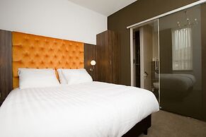 Hotel La Reine
