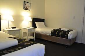 Albury Burvale Motor Inn