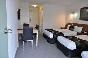 Albury Burvale Motor Inn