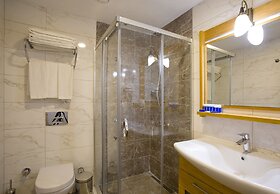 My Marin Hotel - Boutique Class