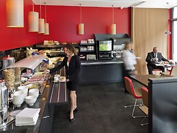 ibis Esch Belval