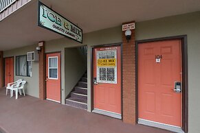 Canadas Best Value Inn & Suites Vernon