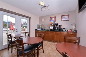 Canadas Best Value Inn & Suites Vernon
