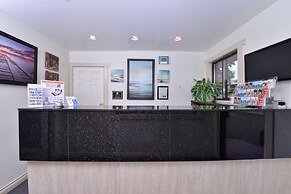 Canadas Best Value Inn & Suites Vernon