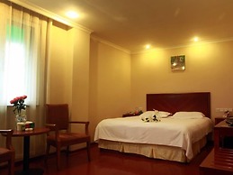 GreenTree Inn JiNan Bus Terminal Station Express Hotel