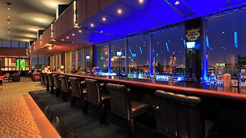 Navios Yokohama