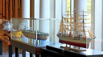 Navios Yokohama