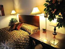 Hudson Manor Inn