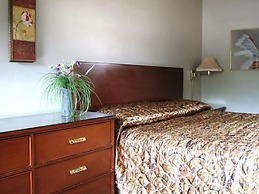 Hudson Manor Inn