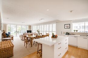 Cashelmara Beachfront Apartments