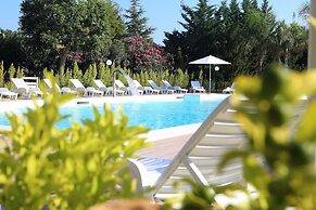 Hotel Park Village