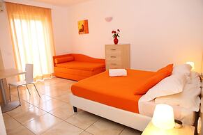 Hotel Park Village