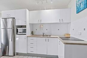 Hi Ho Beach Apartments