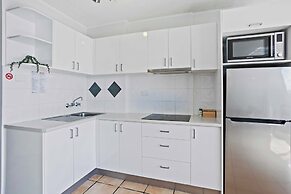 Hi Ho Beach Apartments