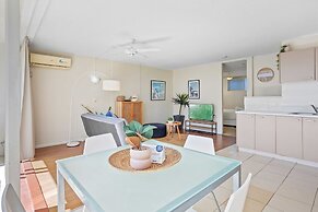 Hi Ho Beach Apartments