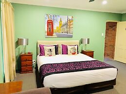 Aussie Rest Motel