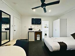 Aussie Rest Motel