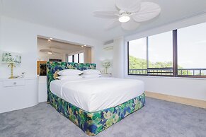 The Rocks Resort