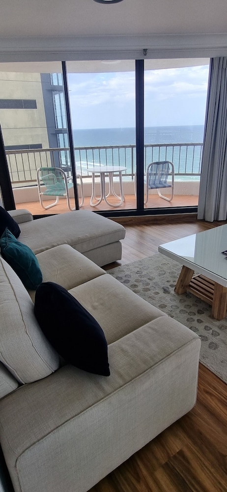 Boulevard North Holiday Apartments