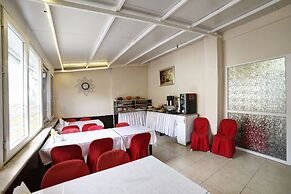 Serenity Hotel