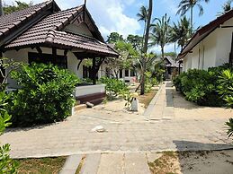 First Bungalow Beach Resort