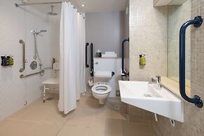 Holiday Inn Derby Riverlights by IHG