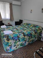 Lake Forbes Motel