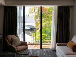 The Executive Inn