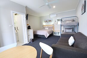 Nebula Motel Cooma
