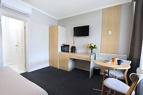 Nebula Motel Cooma