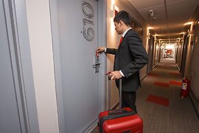 Ibis Asuncion