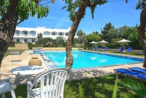 Mantenia Hotel