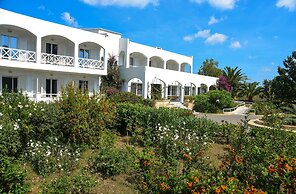 Mantenia Hotel