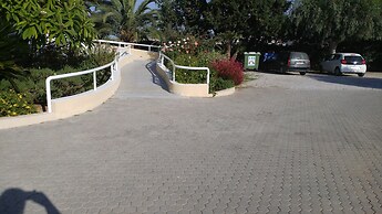 Mantenia Hotel