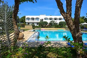 Mantenia Hotel