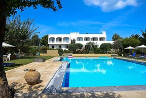 Mantenia Hotel