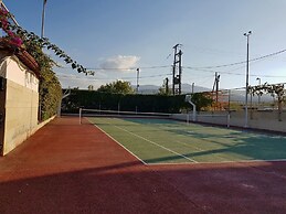 Mantenia Hotel