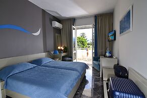 Mantenia Hotel
