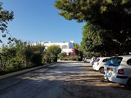 Mantenia Hotel