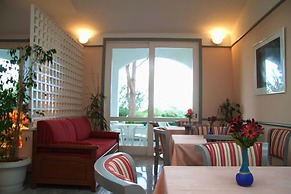 Mantenia Hotel
