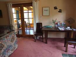Fernmark Inn