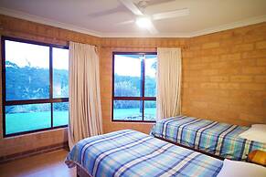 Clarendon Forest Retreat