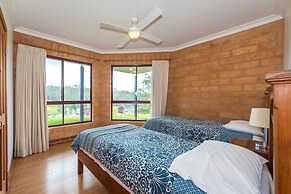 Clarendon Forest Retreat