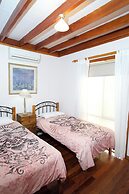 Clarendon Forest Retreat