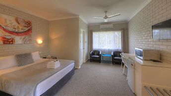 Hilldrop Motor Inn