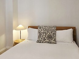 Crown Hotel Surry Hills