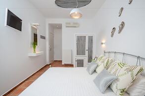 Adriani Hotel