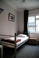 Hush Hostel Lounge