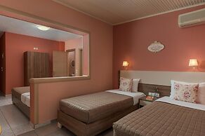 Ouzas Luxury Hotel